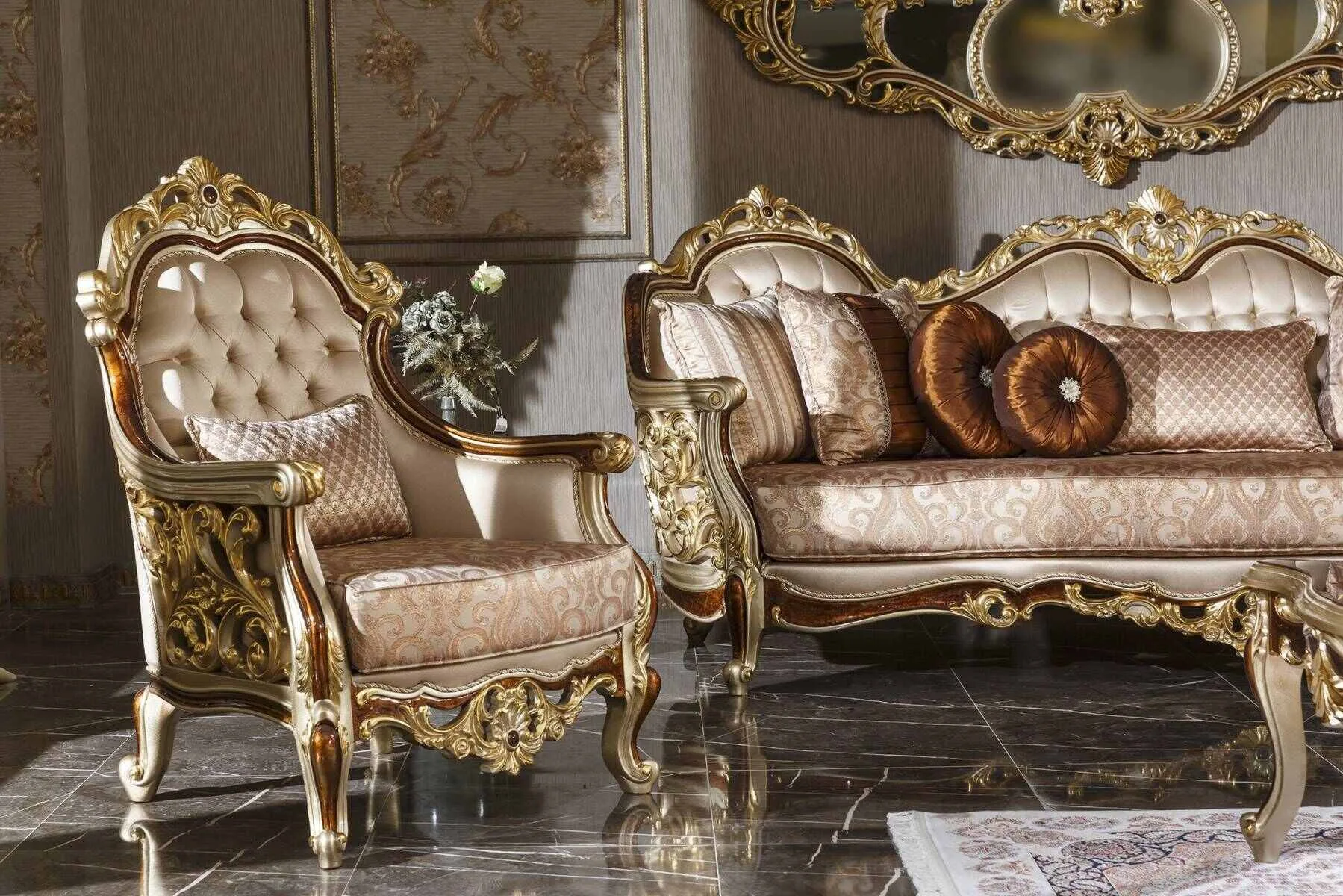 Elegant Traditional Fabric Sofas for Your Home - Image 5