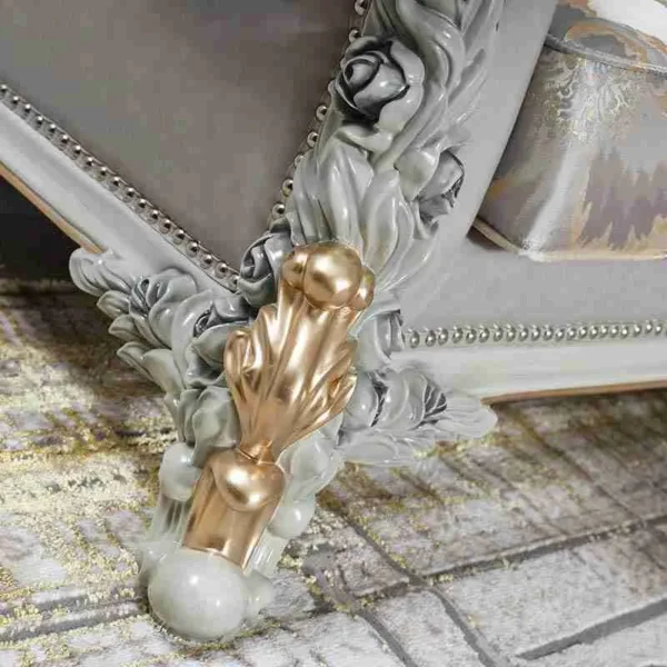 Luxury Vintage Leather Sofas for Timeless Elegance - Image 3